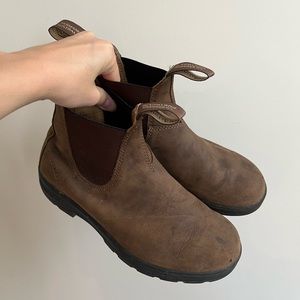 Blundstones 585 - brown